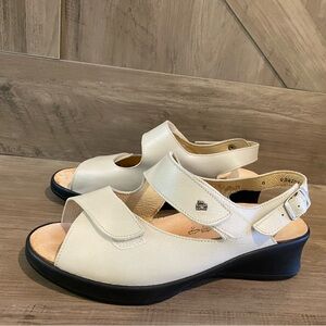 Finn Comfort Sandals Womens Djerba UK 6 US 8 Strappy White Leather Buckle Wedge